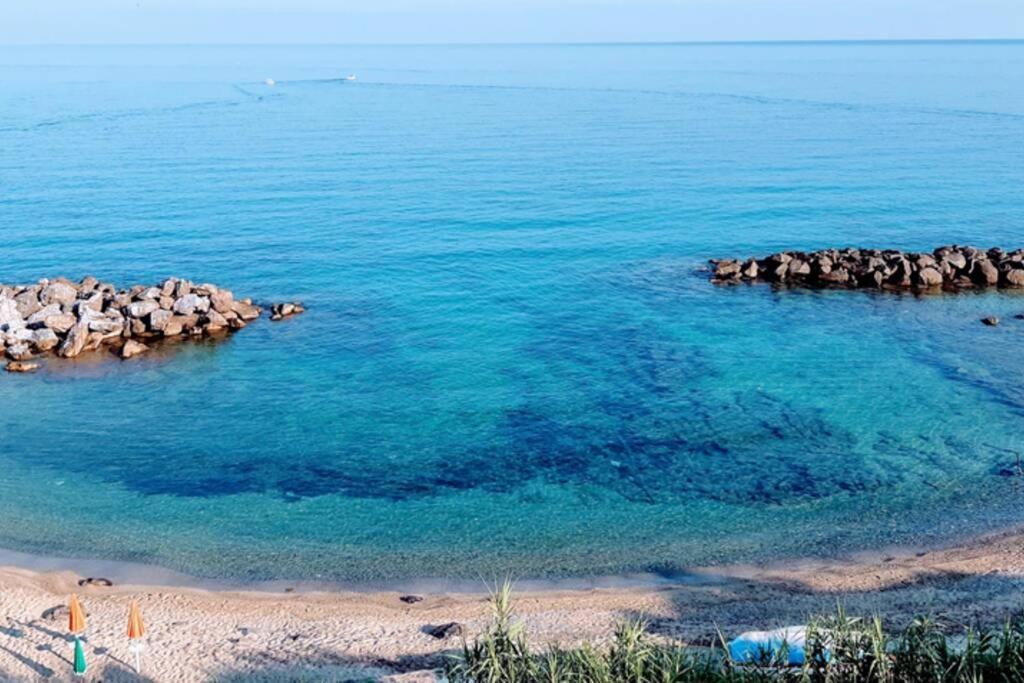 피조 Casa Alexandr Piedigrotta 아파트 외부 사진